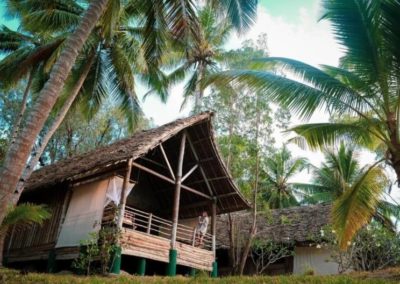 Pole Pole Bungalows